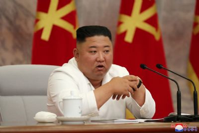 Tribunal sul-coreano ordena que Kim Jong-un indenize dois ex-prisioneiros de guerra