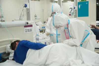 R�ssia diz que vacina contra Covid-19 teve efic�cia 'acima de 95%' ap�s segunda dose