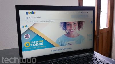 Site do Governo re�ne cursos gr�tis para fazer online