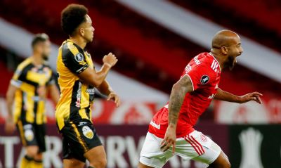 Internacional se recupera na Libertadores com vit�ria sobre T�chira