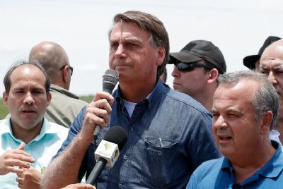 �N�o passo faixa para ladr�o�, diz Bolsonaro sobre aus�ncia em posse de Lula