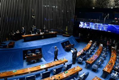 Senado aprova medida que pode perdoar multas de partidos