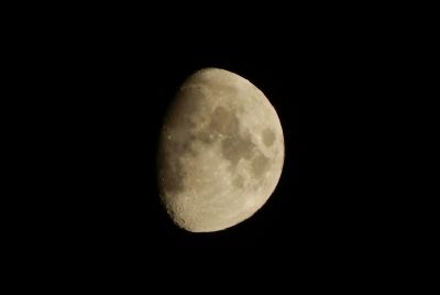 Eclipse parcial da Lua poder� ser visto em todo o Brasil nesta ter�a-feira (17)