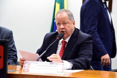 Chiquinho Braz�o chora e nega crime contra Marielle