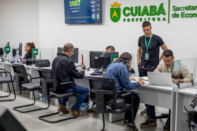 Feira de Empregabilidade re�ne 1,5 mil vagas com participa��o da Prefeitura de Cuiab�