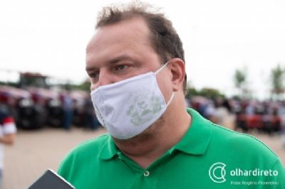 Max Russi defende vacina��o de professores, frentistas e atendentes de mercado