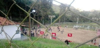 MST ocupa fazenda do ministro Blairo Maggi em a��o coordenada