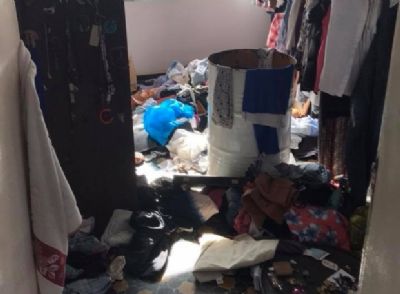​Galeria fecha as portas ap�s ser assaltada na regi�o da Pra�a da Mandioca