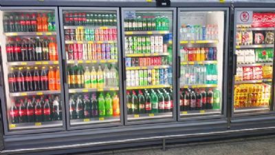 V�rzea Grande pro�be venda de bebida alco�lica gelada na quarentena