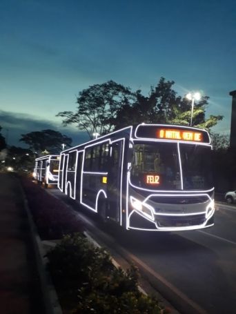Empresas do Transporte Coletivo e Flauta M�gica levam alegria do Natal aos passageiros de Cuiab� e VG