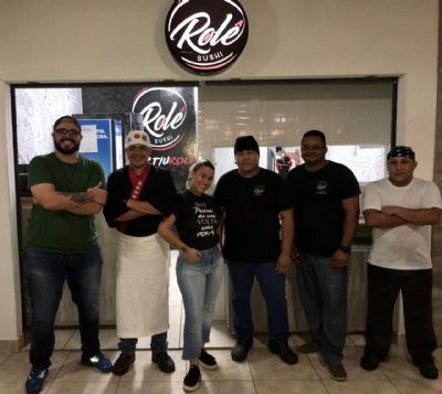 Jovem empreendedor faz sucesso com restaurante japon�s, no Jardim Imperial