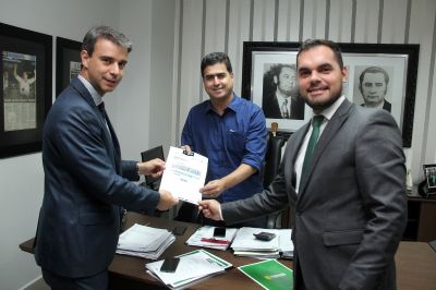 Procuradoria desenvolve cinco projetos de lei que impulsionar�o o processo de transforma��o da Cuiab� 300