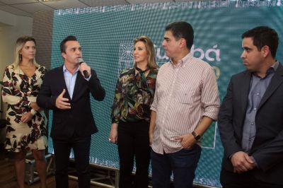 Prefeito anuncia secret�rio e obras da pasta