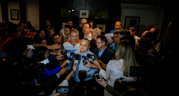 Sindicalistas chegam a acordo com governo sobre perdas salariais
