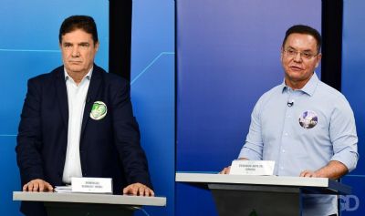 Botelho chama Kennedy de 'despreparado' e culpa Emanuel