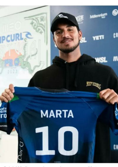 Medina usar� nome de Marta em lycra: 