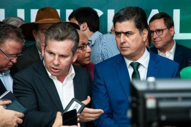 TJ manda Mauro explicar banner no Centro de Triagem com cr�ticas a Emanuel