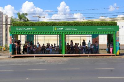 Prefeitura orienta usu�rios e condutores quanto � acessibilidade dos novos pontos de �nibus