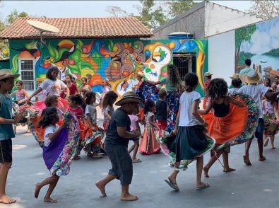 Flor Ribeirinha mant�m viva parte da hist�ria de Cuiab�