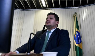 Proposta de socorro a estados prev� congelamento de sal�rios at� 2021