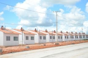Obras do Nico Baracat II s�o retomadas e unidades habitacionais j� est�o 80% conclusas