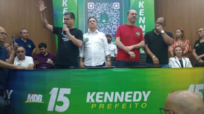 Juiz nega a��o do PL que acusava Emanuel de propaganda antecipada a Kennedy