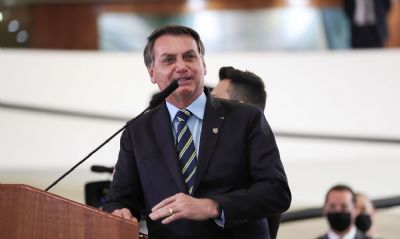 Bolsonaro sanciona PL que transfere saldos de assist�ncia social