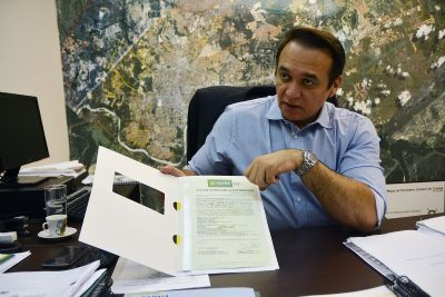 Prefeitura entrega 234 novos T�tulos Definitivos de Propriedades