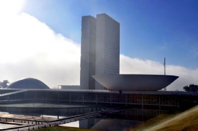 C�mara exige que novos projetos apresentem an�lise do impacto financeiro e or�ament�rio