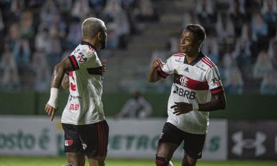 Flamengo vence Goi�s e enfrenta Palmeiras na quinta-feira