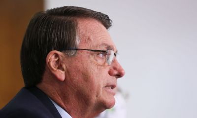 Bolsonaro se re�ne com novos presidentes da C�mara e do Senado