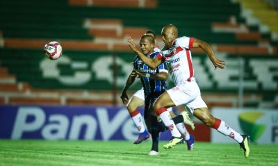 S�o Luiz � melhor, mas Gr�mio busca empate pelo Campeonato Ga�cho