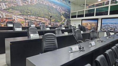 Vereadores esvaziam sess�o e n�o votam abertura de Comiss�o Processante contra Emanue