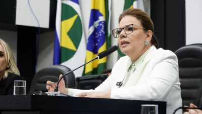 Primeira semana de nova gest�o tem reuni�o de Mesa Diretora