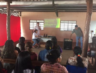 Secretaria Municipal de Sa�de realiza palestra sobre sa�de sexual em comunidade rural