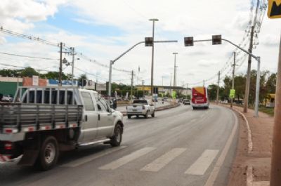 Semob instala novos modelos de radares em vias de Cuiab�; entenda como funciona