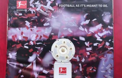 Bundesliga aguarda coletiva de Merkel para confirmar retorno