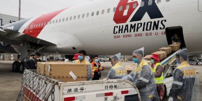 Com avi�o pr�prio, Patriots compram m�scaras na China para ajudar no combate ao coronav�rus