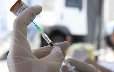 Furar fila de vacina��o vai render multa de R$ 22,6 mil em Cuiab�