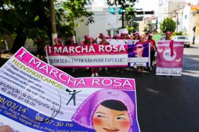 VII Marcha Rosa pelo cumprimento da lei e acesso ao tratamento de c�ncer