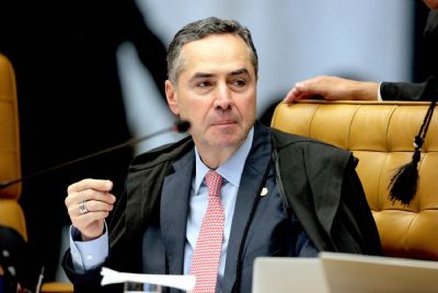 Barroso atende a pedido do TRE do Amap� e adia elei��es em Macap�