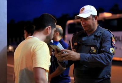 Lei seca leva 157 motoristas embriagados � pris�o