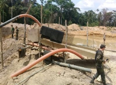 Oito pessoas s�o detidas e multadas em R$ 880 mil em MT por garimpos ilegais em terra ind�gena