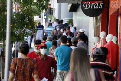 CDL Cuiab� orienta consumidores sobre a troca de presentes