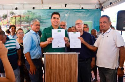 Moradores do bairro S�o Jo�o Del Rey s�o beneficiados com obras de pavimenta��o