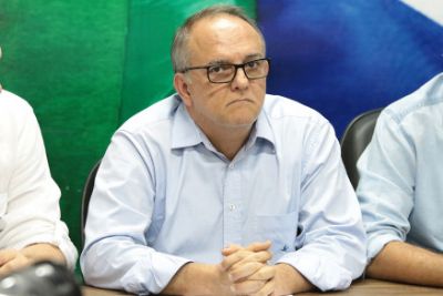 Prefeito amea�a fechar Rondon�polis, que abriga polo processador de soja