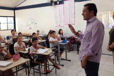 Parceria prev� a amplia��o de ensino de �tica e cidadania nas escolas p�blicas