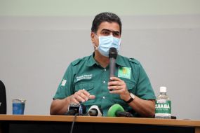 Pinheiro edita decreto sobre rod�zio de funcion�rios nos com�rcios e aumento da frota de �nibus