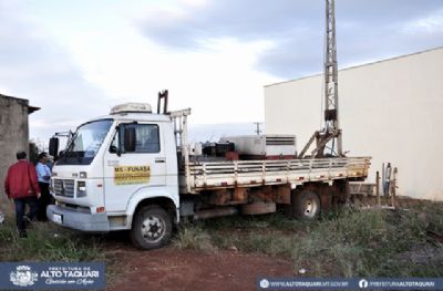 T�cnicos da Funasa realizam limpeza em po�os artesianos de Alto Taquari
