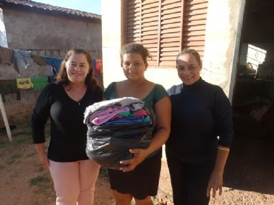 Assist�ncia Social realiza campanha de arrecada��o de roupas e cal�ados para doa��o